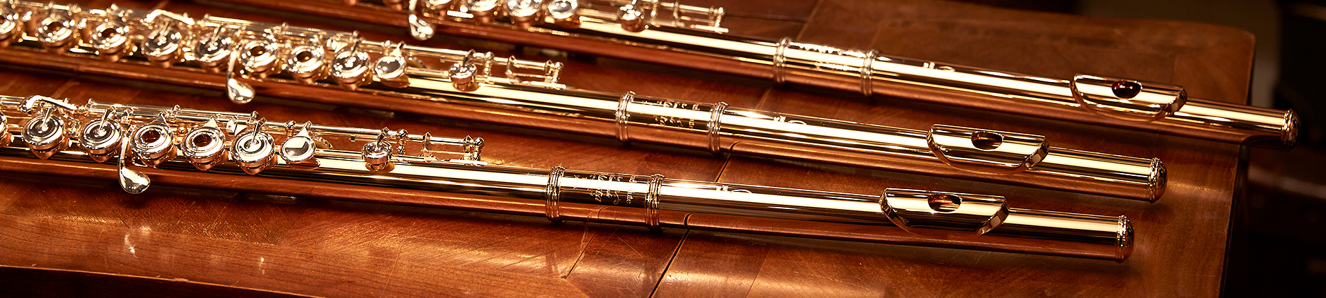 Handmade Maesta Gold | パール楽器製造株式会社｜Pearl Flute