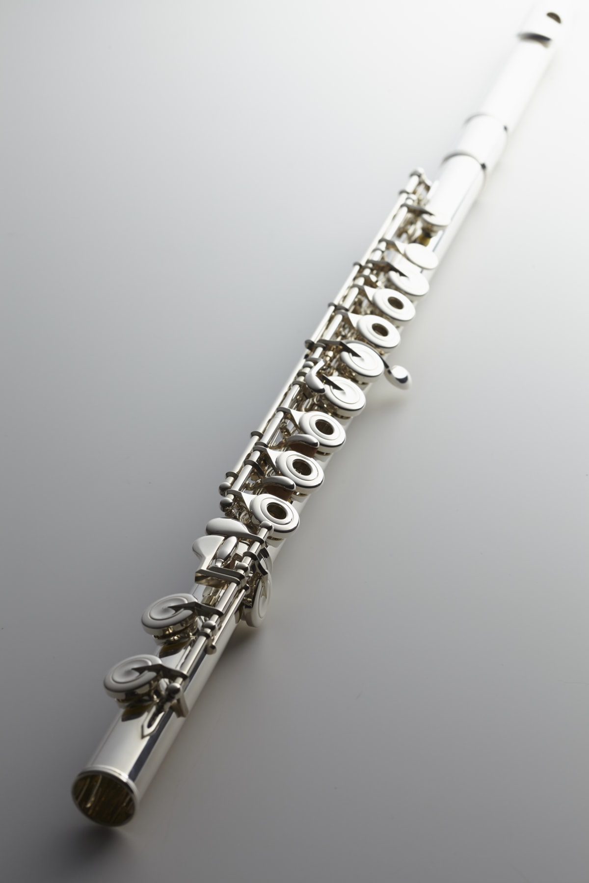 Handmade Maesta Silver | パール楽器製造株式会社｜Pearl Flute
