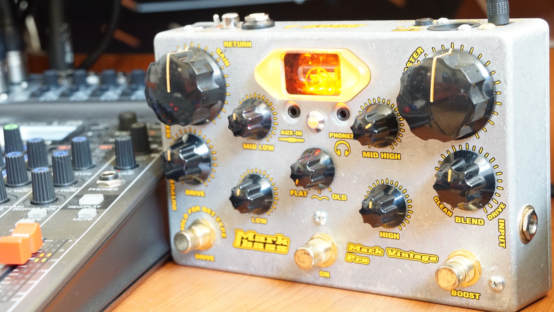 Markbass Mark Vintage Pre 発売のお知らせ - パール楽器製造