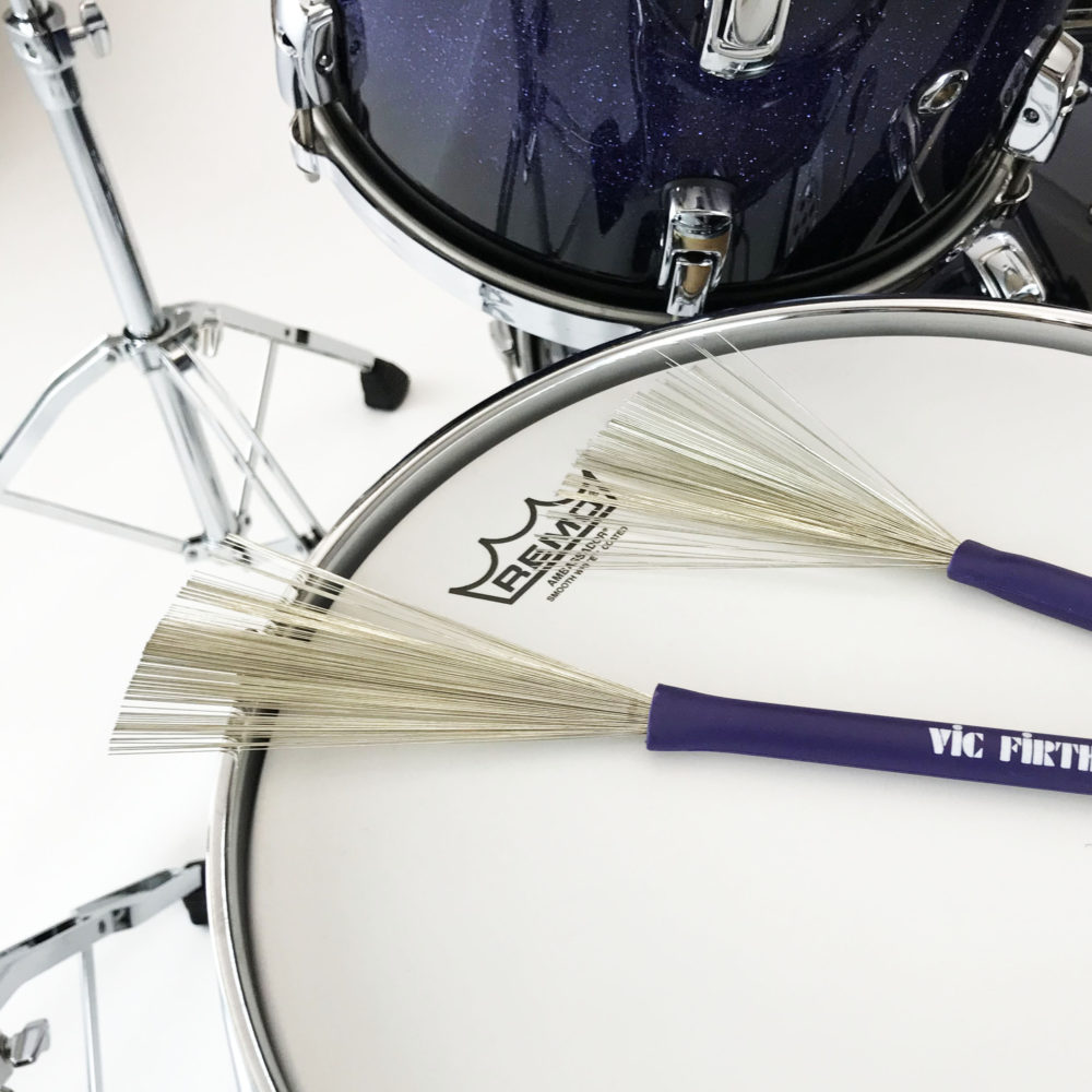 HERITAGE BRUSHES (Wire) Vic Firth